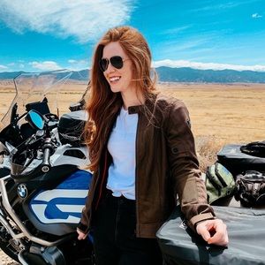 Meet your Posher, Megan